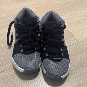 Youth Nike LeBron Basketball shoes